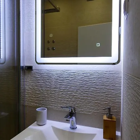 Sweet Escape Apartment